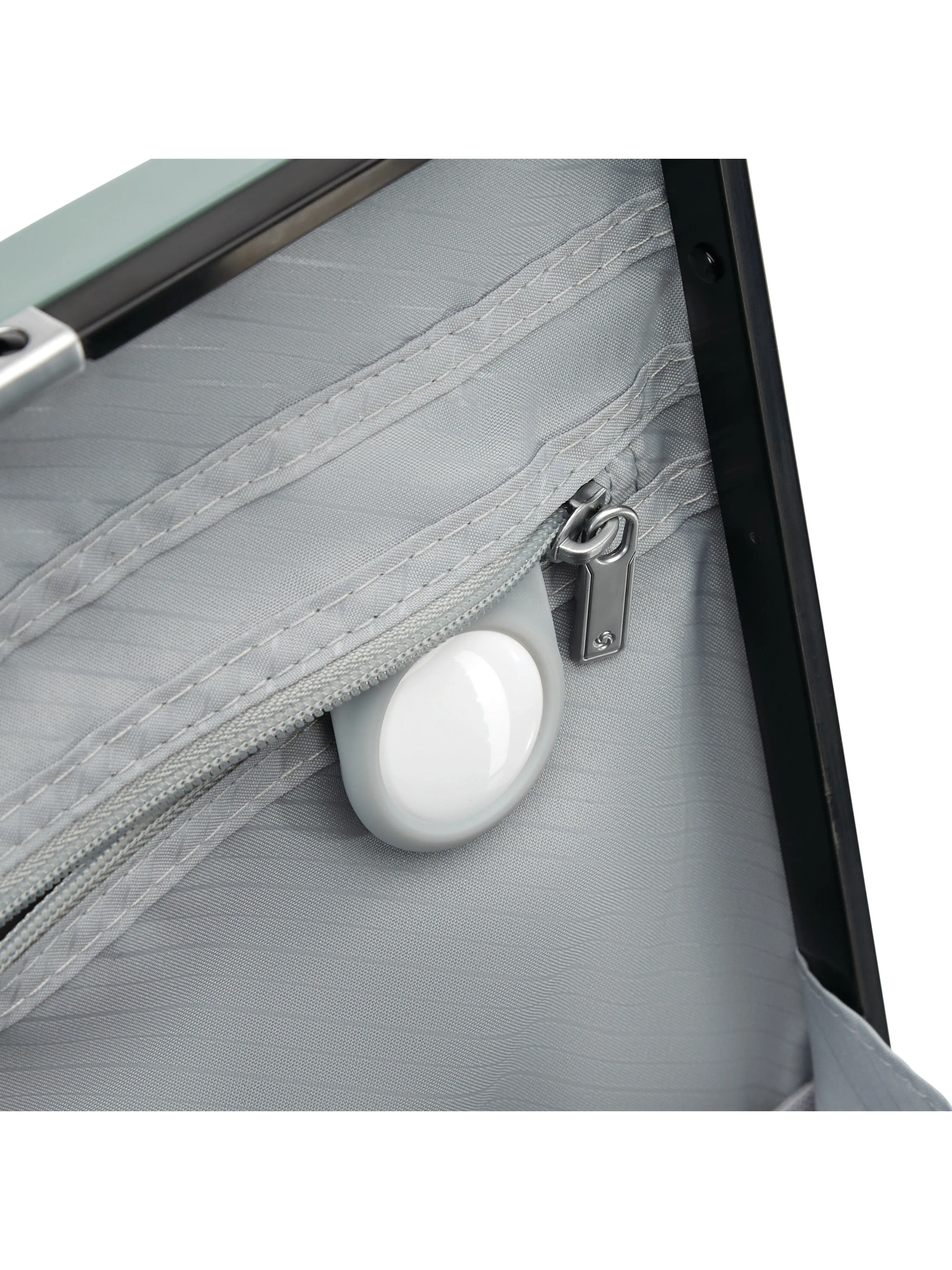 Elevation Plus Domestic Carry-On Spinner