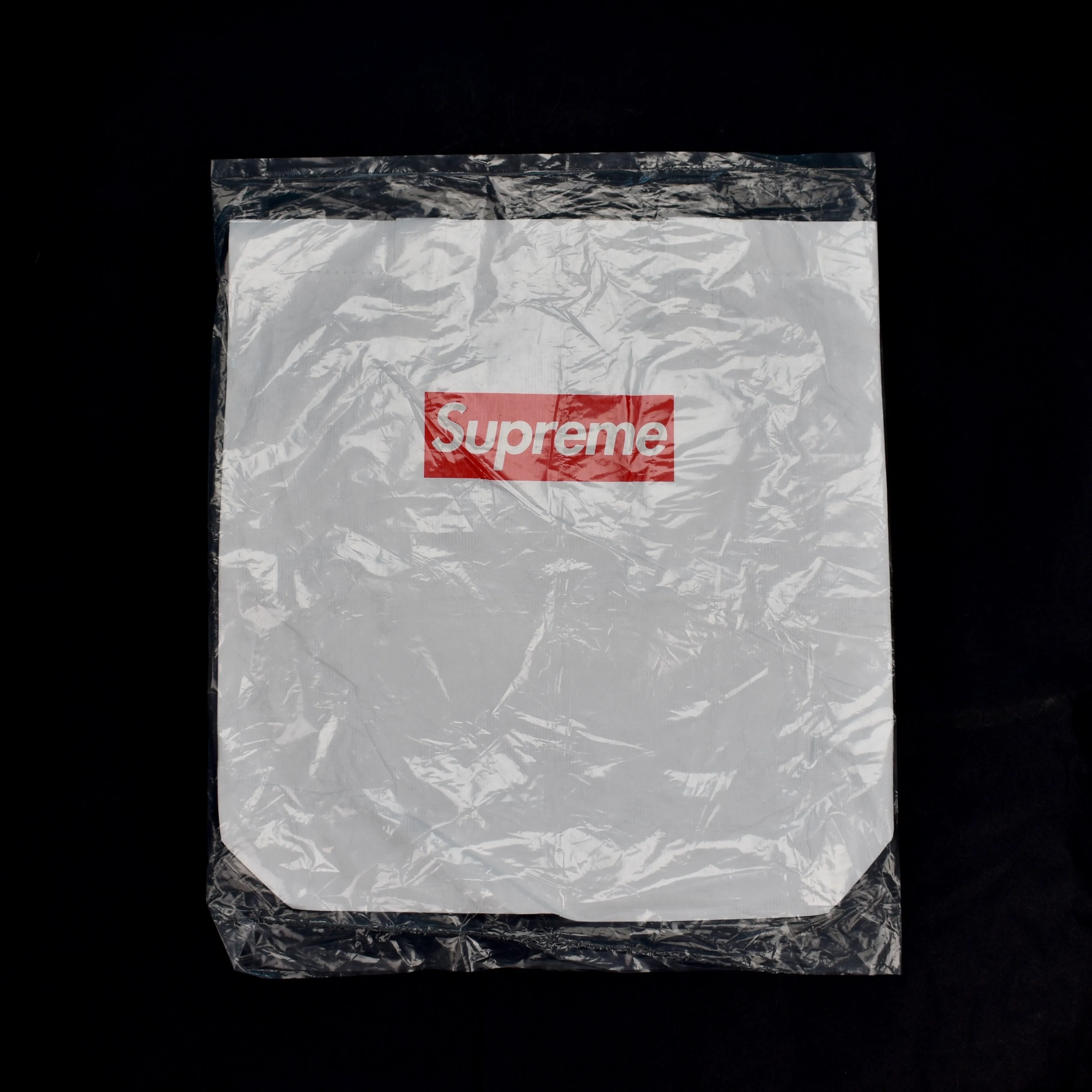 Supreme - Box Logo Tyvek Tote Bag