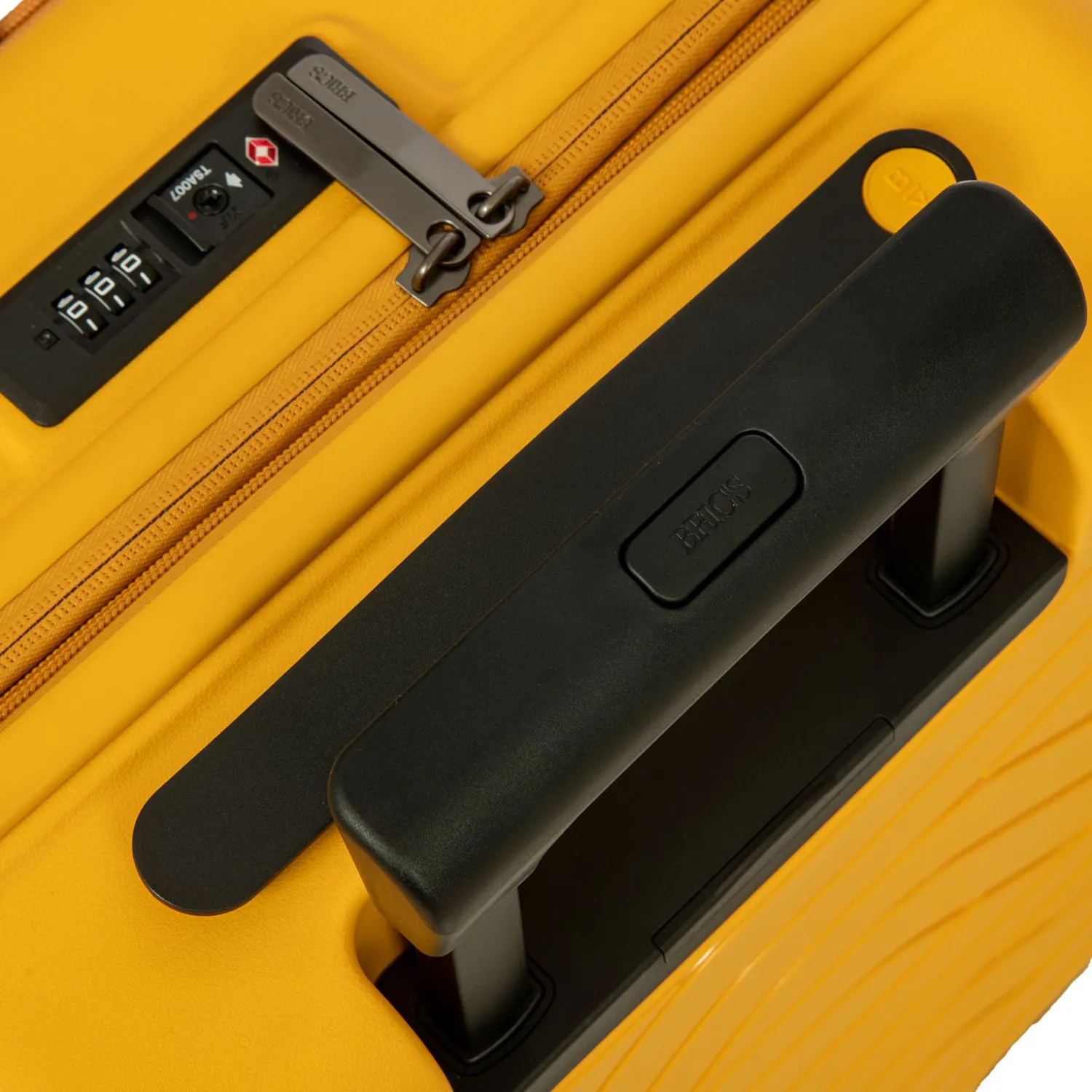 Ulisse B/Y Mango Expandable Carry-On w/Pocket